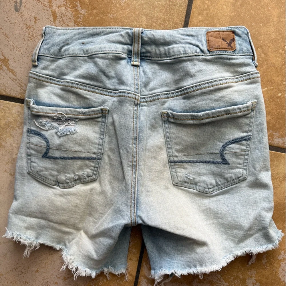 American Eagle Outfitters Distressed Bermuda‎ Button Fly Jean Shorts